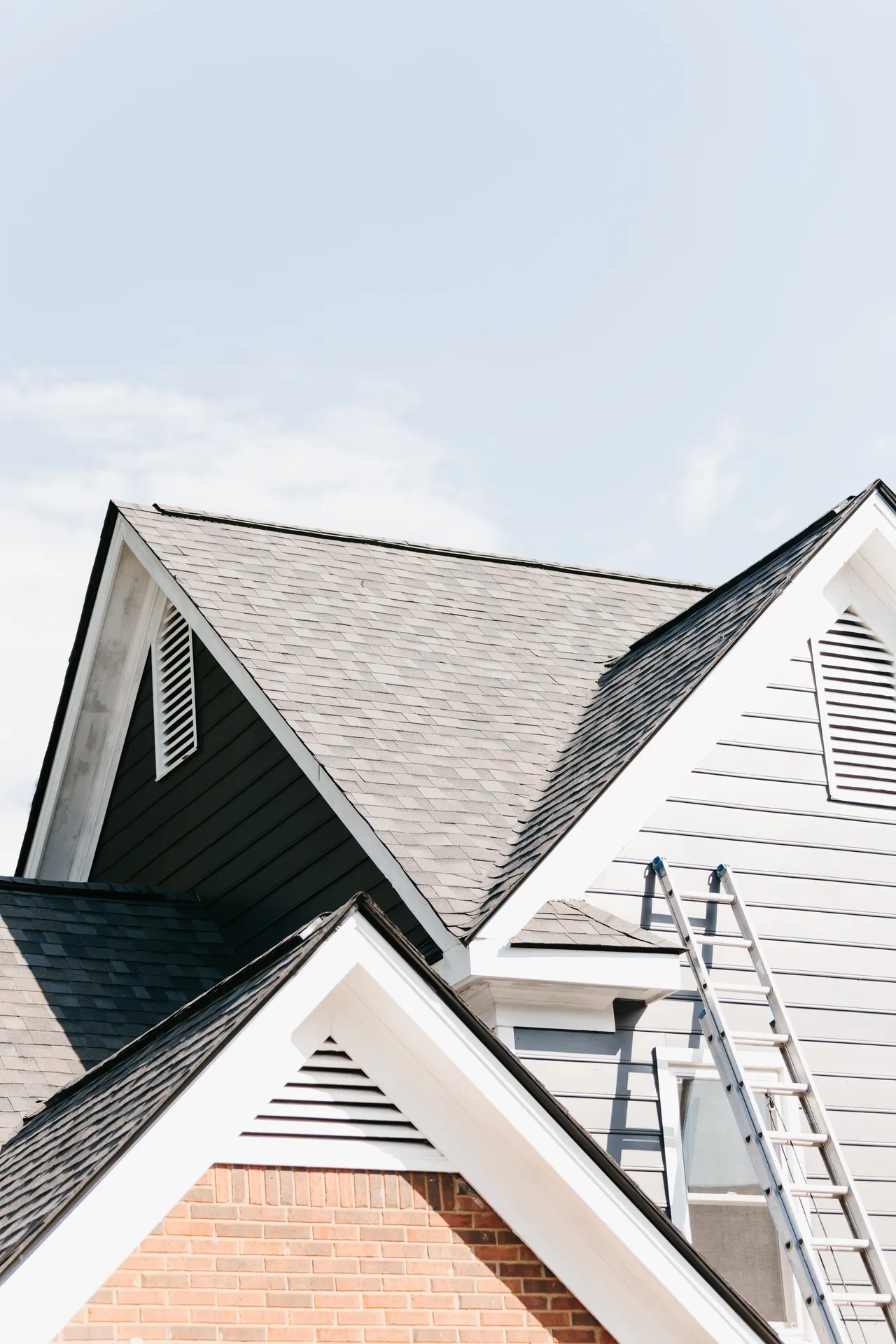 Completed architectural shingle roof replacement on an Atlanta, GA home