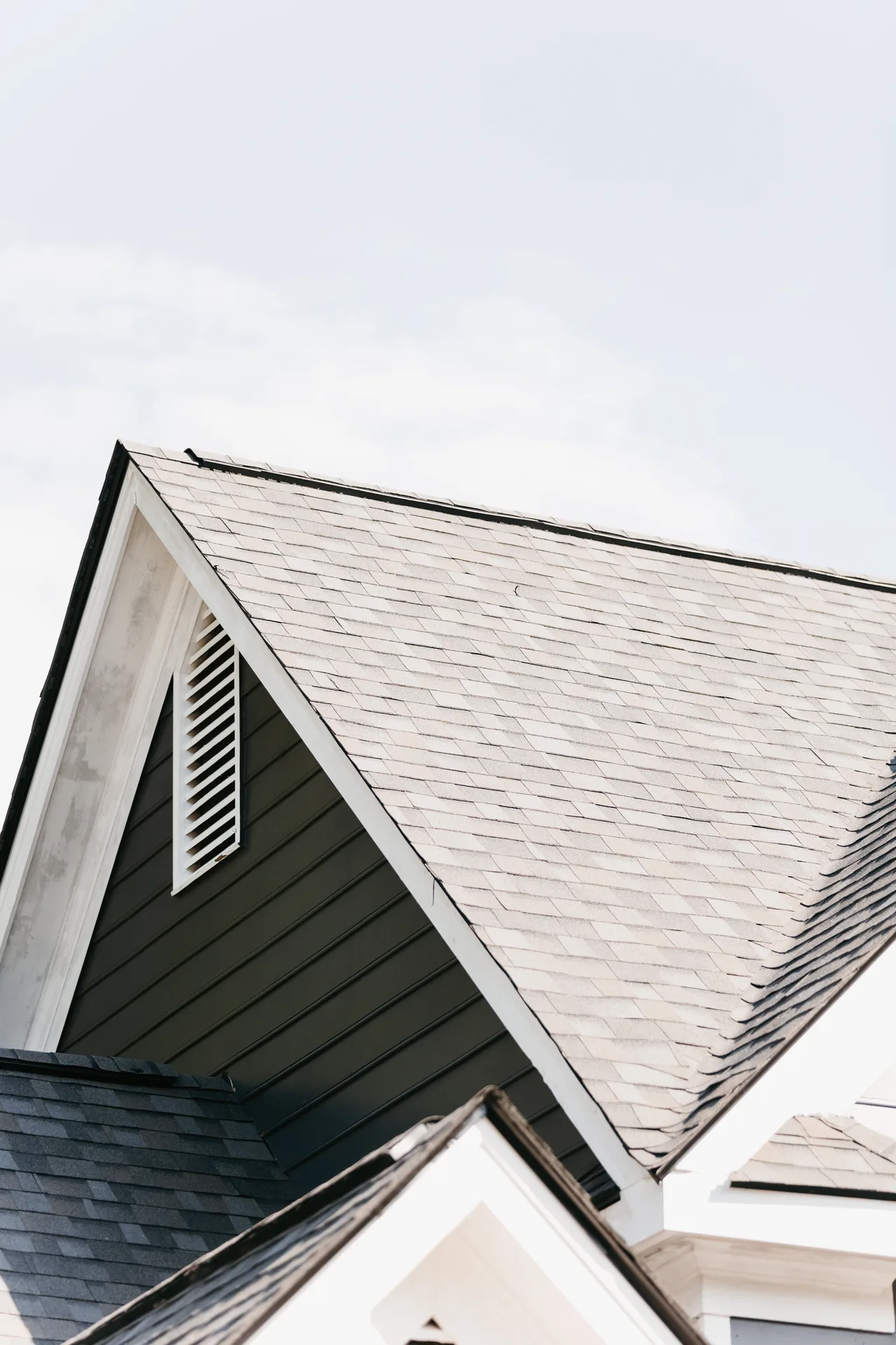 Completed architectural shingle roof replacement on a Smyrna, GA family home