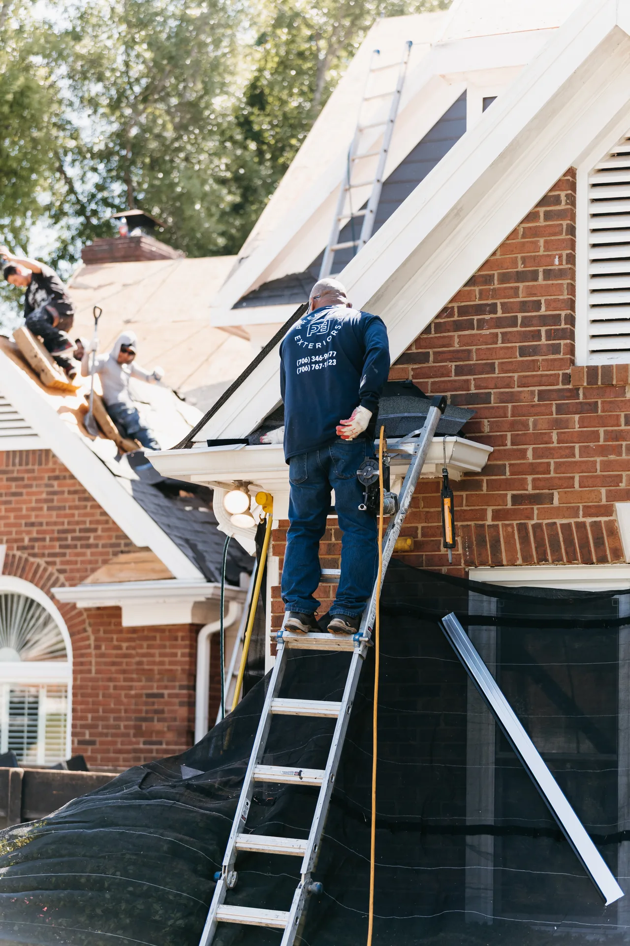 Vinyl siding replacement project completed in Sandy Springs, GA